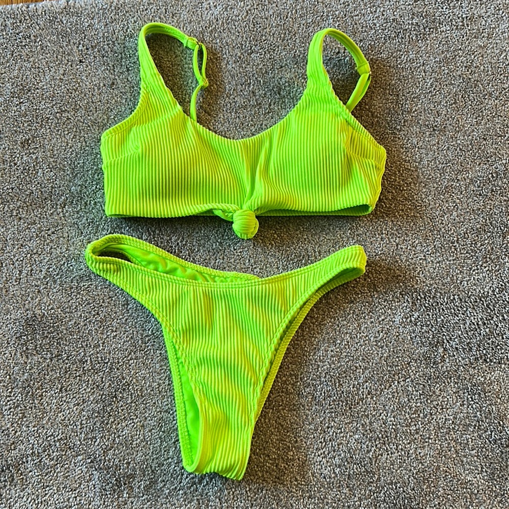 Hollister neon lime green bikini swimsuit size S/M